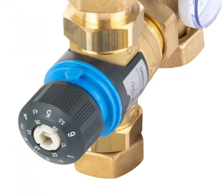 zestaw-pompowo-mieszajacy-afriso-btu-501-ap-z-zawo
