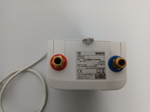 elektryczny-podgrzewacz-wody-tr4000-4et-36kw-bosch