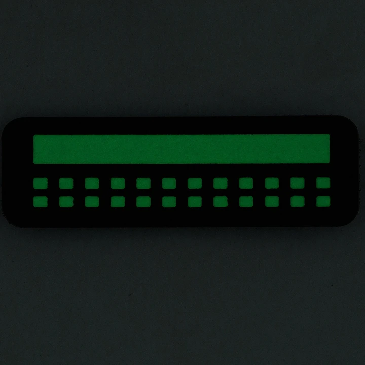 naszywka-flaga-25x80-miniaturowe-kwadraty-laser-cu