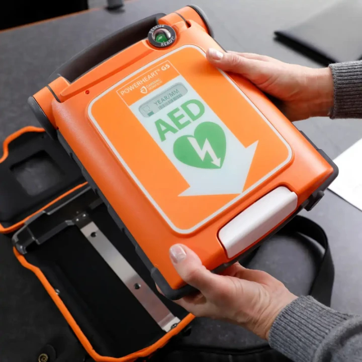 Defibrylator AED Cardiac Science POWERHEART G5 Semi-Auto
