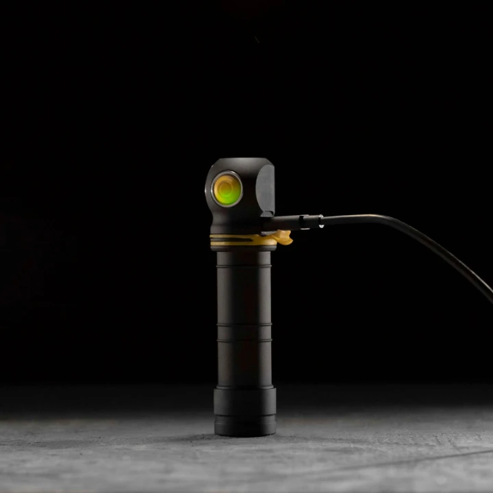 Latarka Armytek Elf C2 Max LR