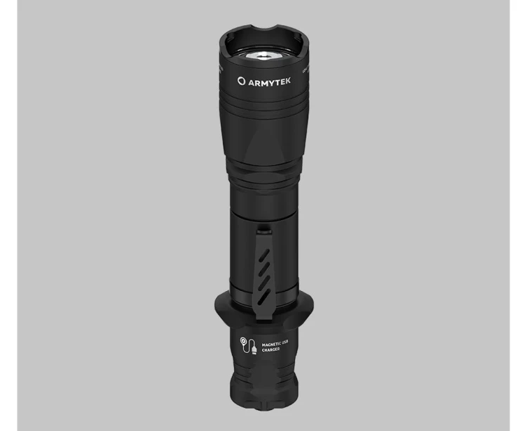 Latarka Armytek Dobermann Pro Magnet USB - 1500 lumenów F07501C