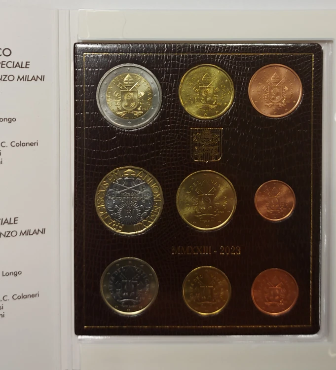 Watykan zestaw monet EURO BU 2023 plus 5 euro