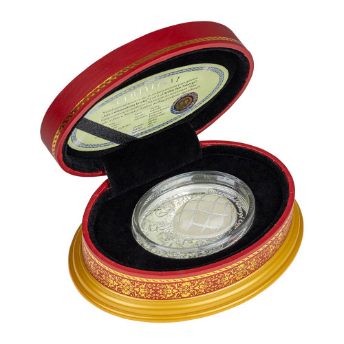 Srebrna moneta Jajo z diamentową kratką, Seria: Jaja Faberge etui