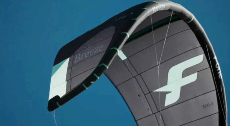 F-ONE Breeze V5 2025