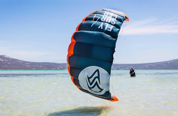 Flysurfer Viron 3 + Bar