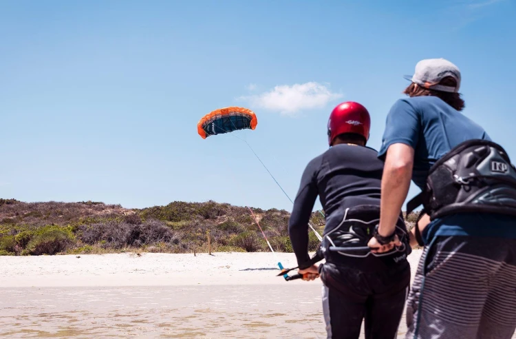Flysurfer Viron 3 + Bar