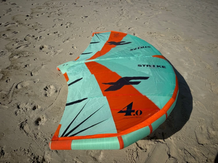 Wing Foil F-One Strike V3 - 4.0m używany na gwarancji