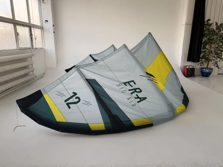 Flysurfer Era 2 - 12m Latawiec używany na gwarancji