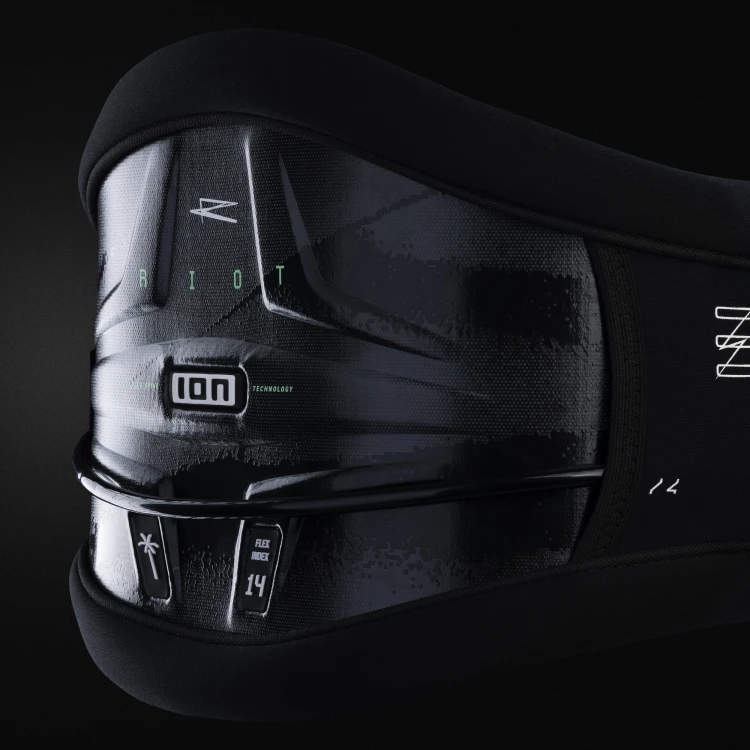 Trapez ION Riot Curv 2025