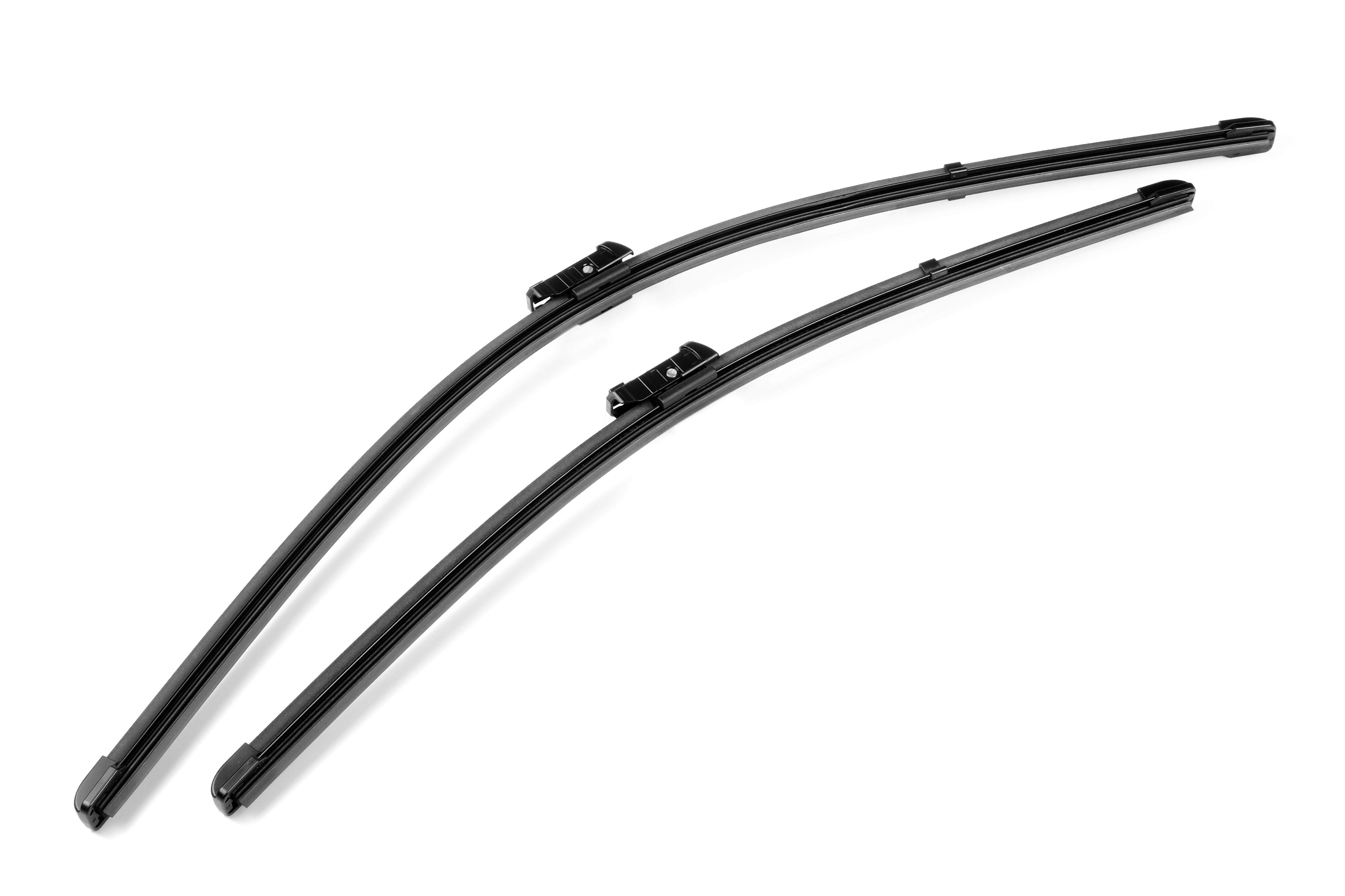 Wycieraczki Valeo Silencio do  Audi A4 B9 Sedan (05.2015-)